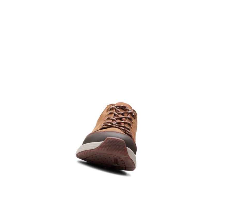 Baskets Clarks Wave 2.0 Vibe Nubuck Cuir Homme Marron | JAHF69431