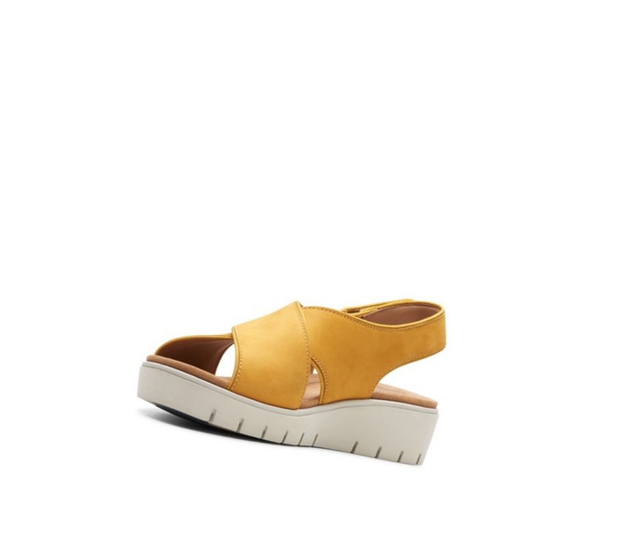 Sandales Compensées Clarks Un Karely Sun Nubuck Daim Femme Jaune | HGCD41582